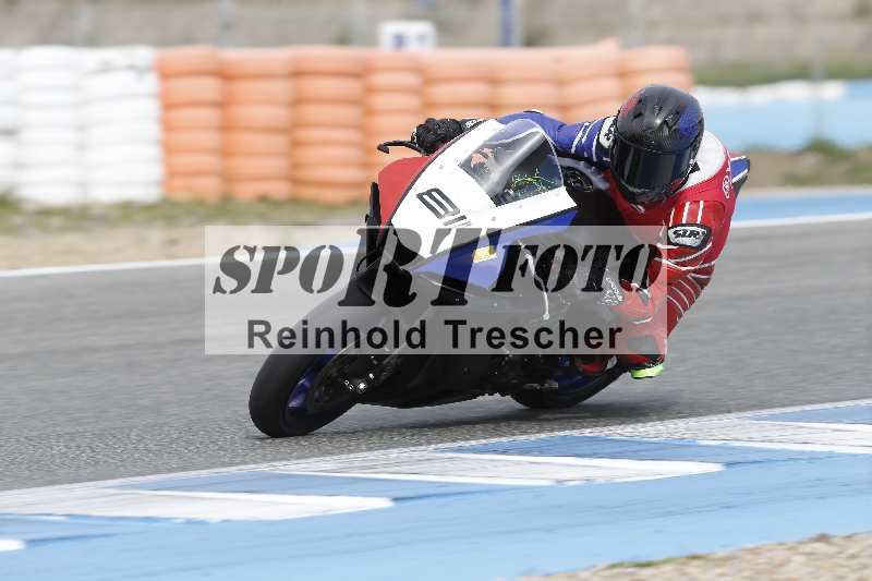 /Archiv-2025/02 28.-31.01.2025 Moto Center Thun Jerez/rot-red/811